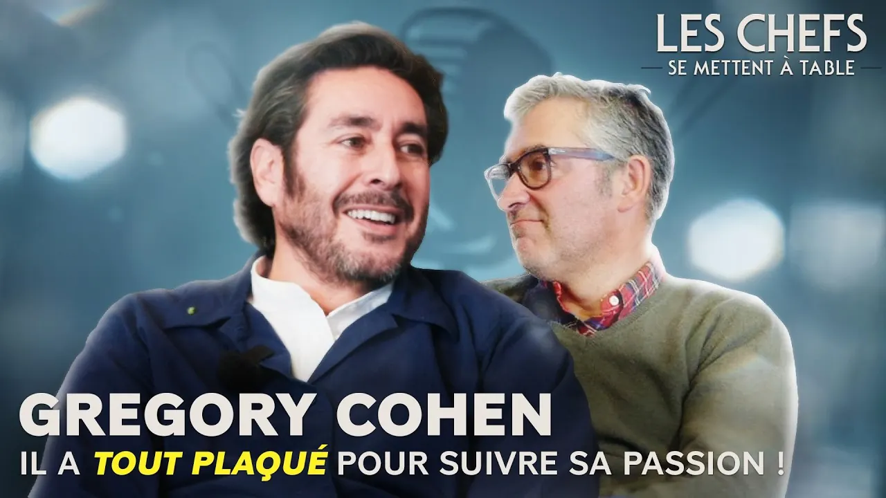 Grégory Cohen, souriant, en interview